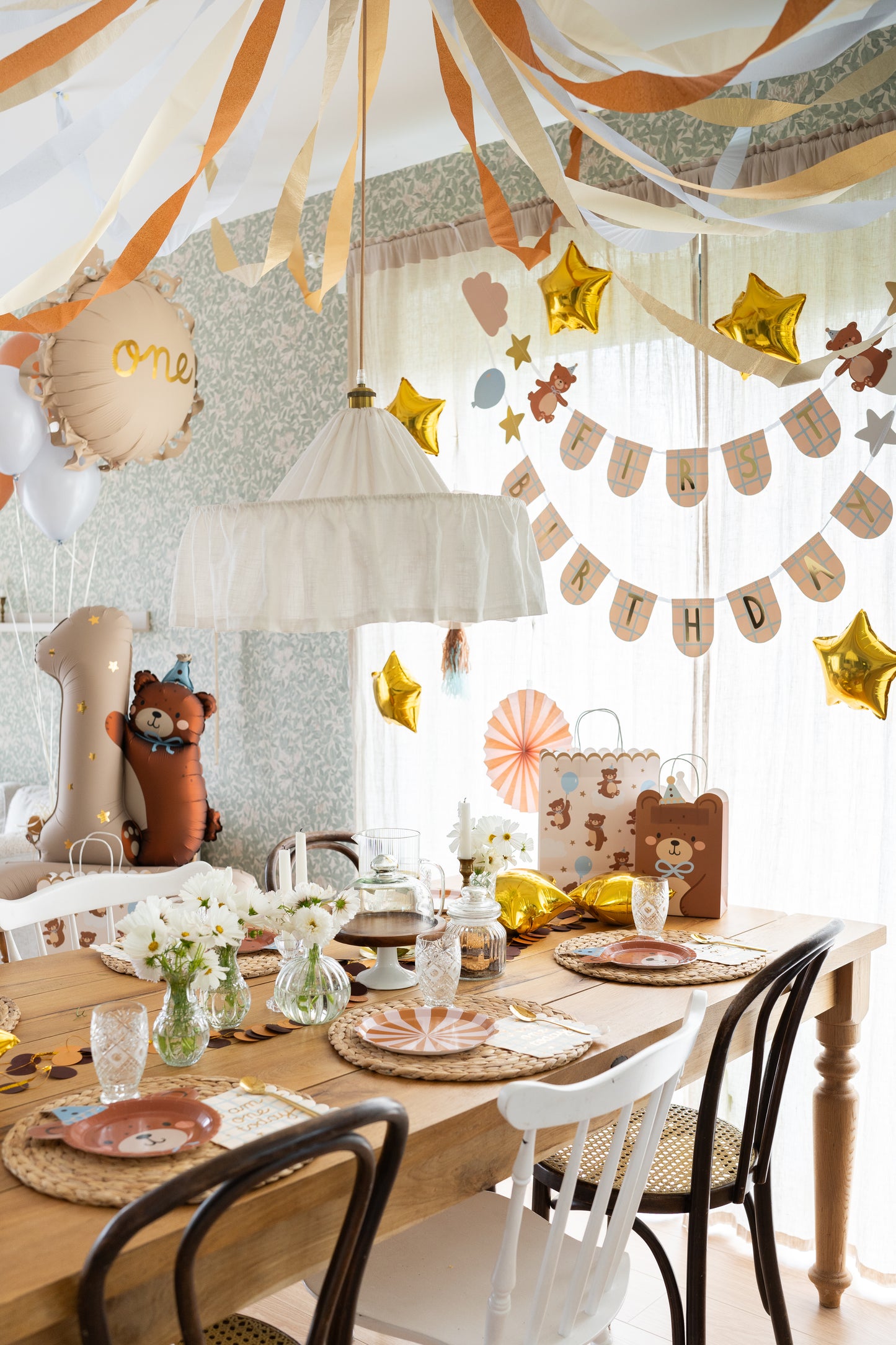 baby's first birthday party set up