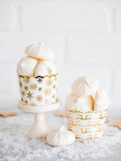 gold reindeer and snow flakes baking cups