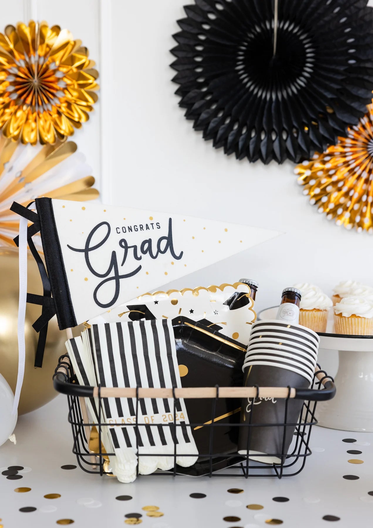 black, white and gold graduation paper plates