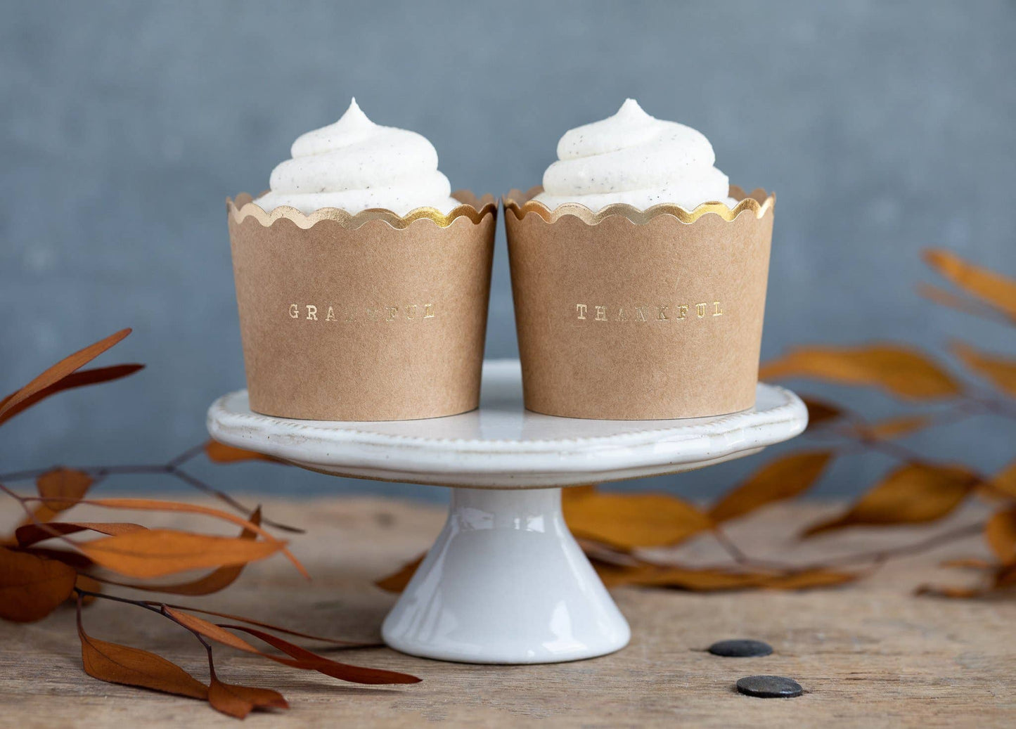Cupcakes styled in kraft “Thankful” and “Grateful” baking cups with gold foil detail, available in Toronto and shipping across Canada