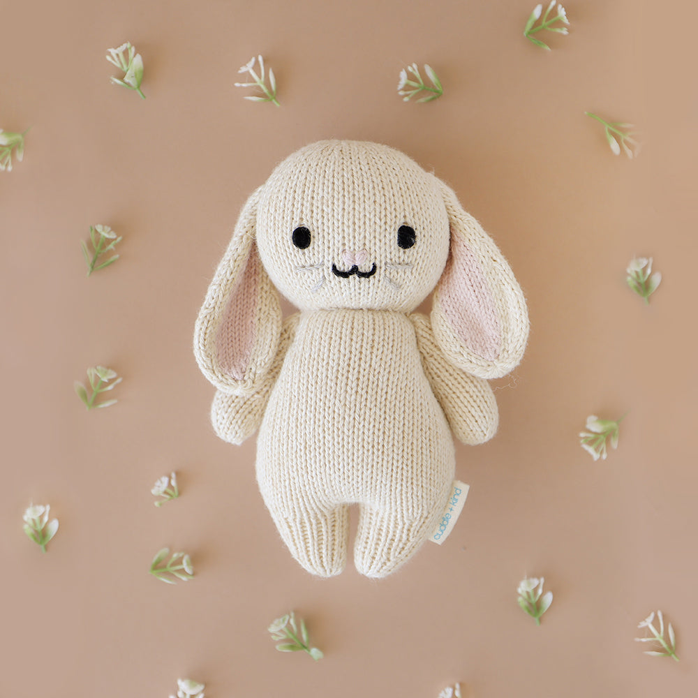 baby bunny by cuddle + kind