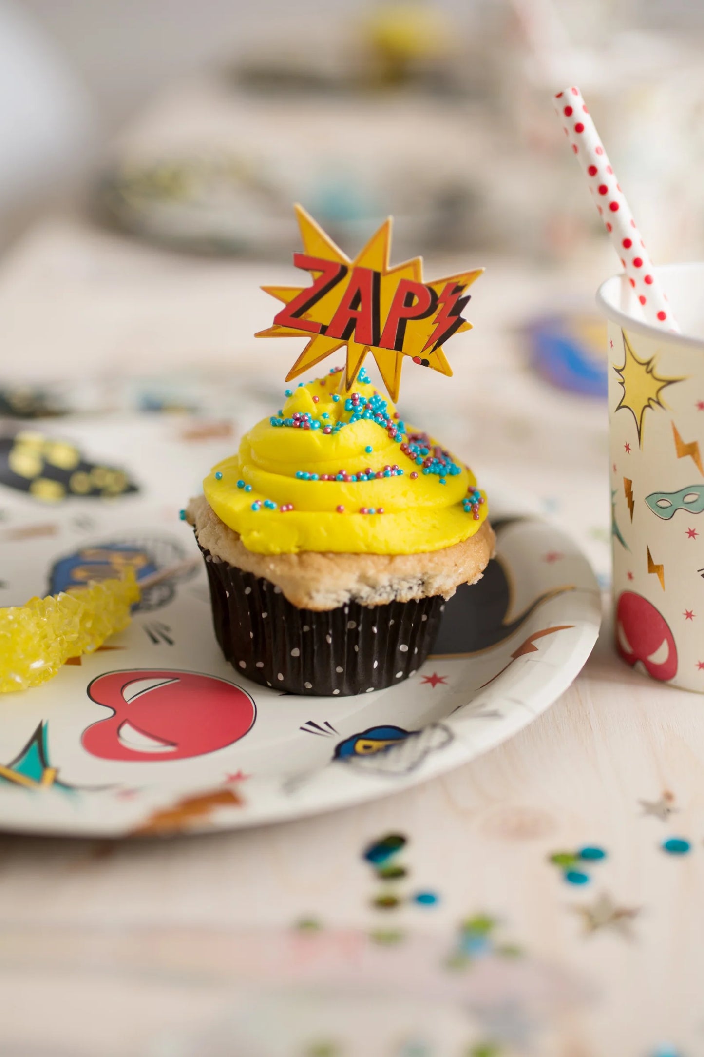 superhero cake plate