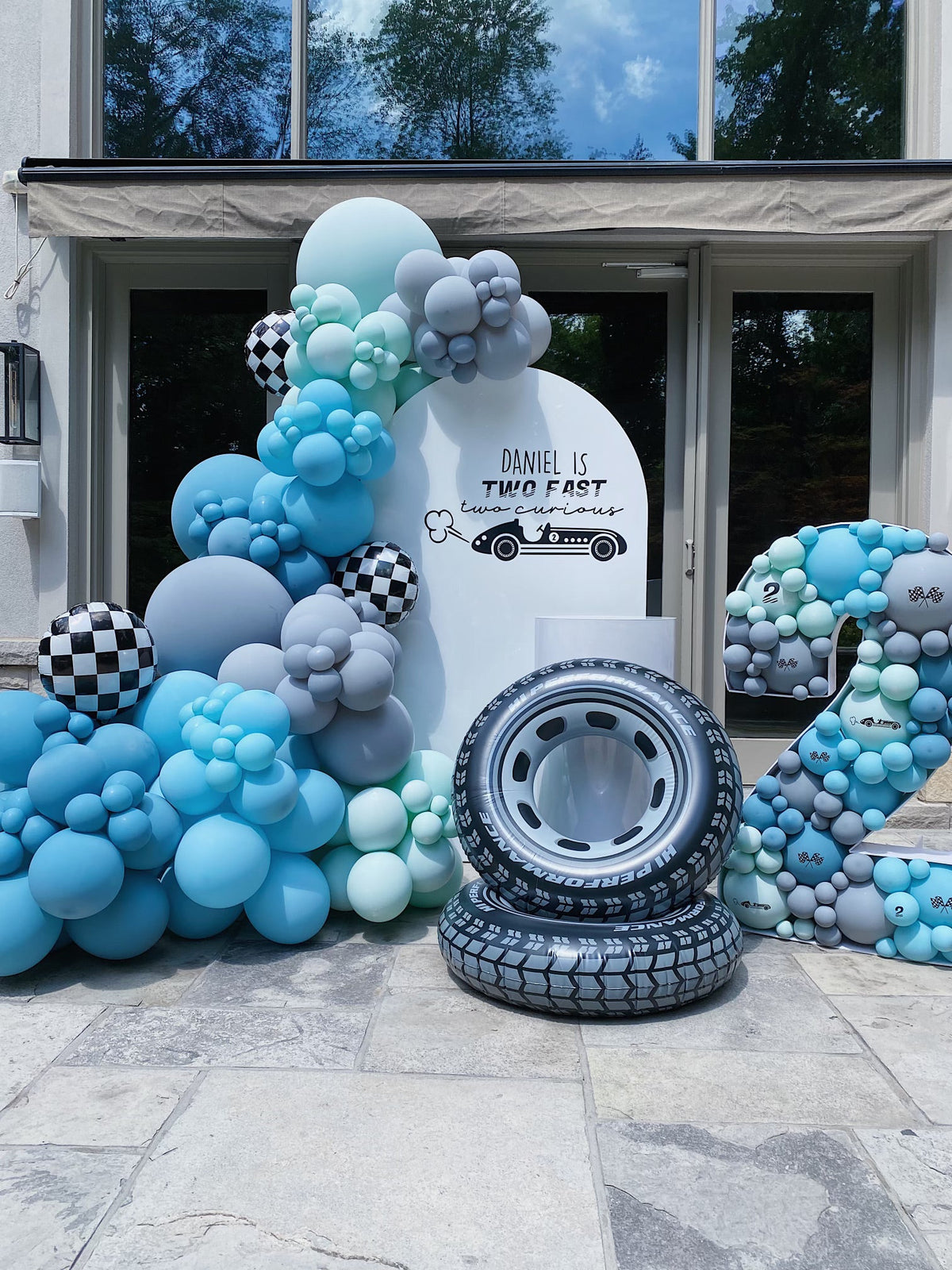 BALLOON INSTALLATIONS