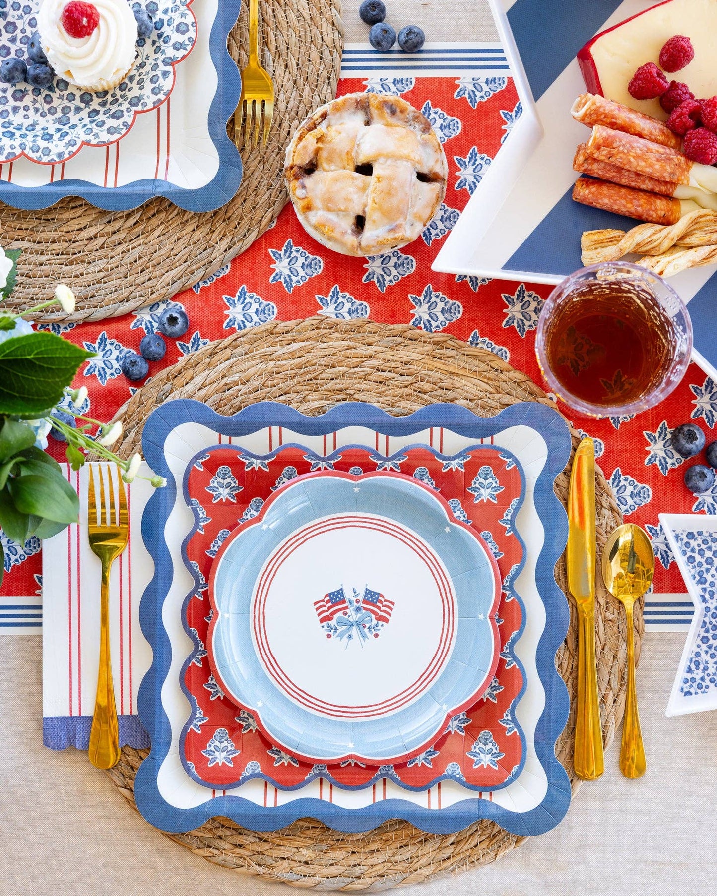 RED STRIPED DINNER NAPKINS