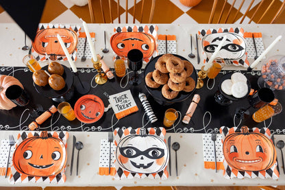 VINTAGE TRICK OR TREAT COCKTAIL NAPKINS