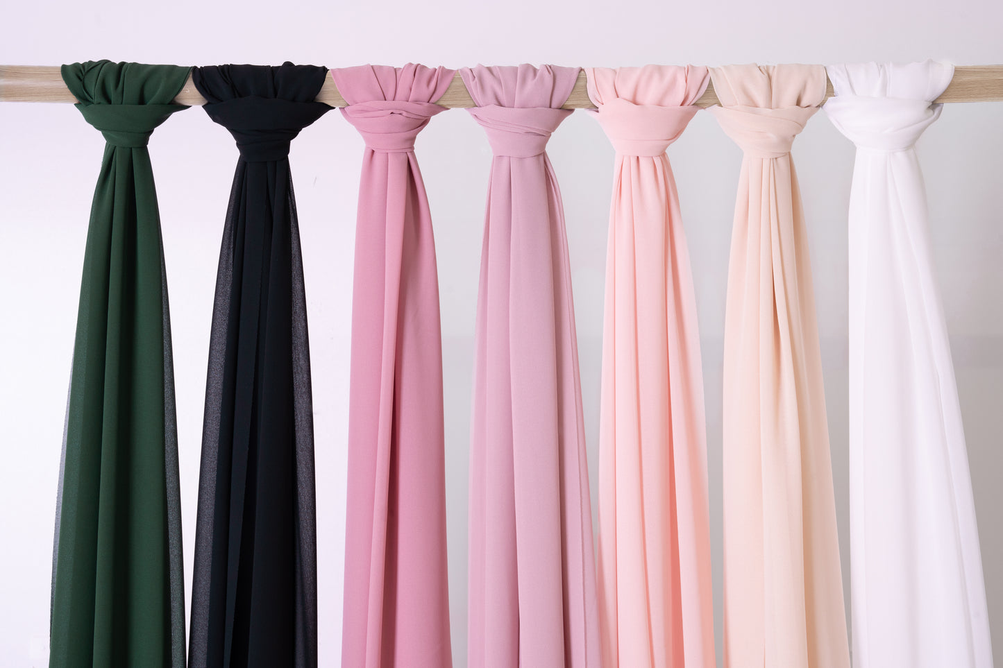 DARK PINK CHIFFON TABLE RUNNER