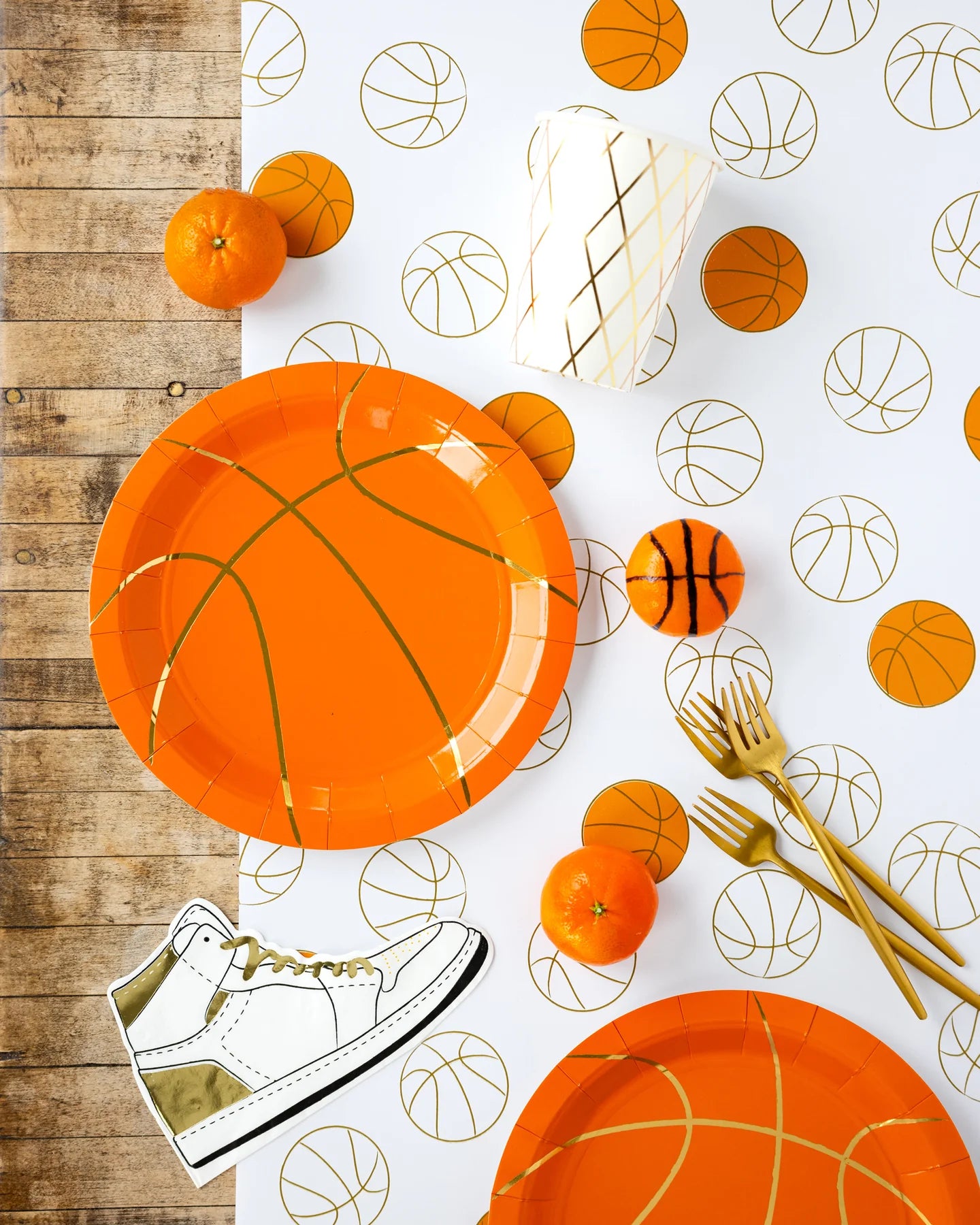 BASKETBALL PAPER PARTY CUPS