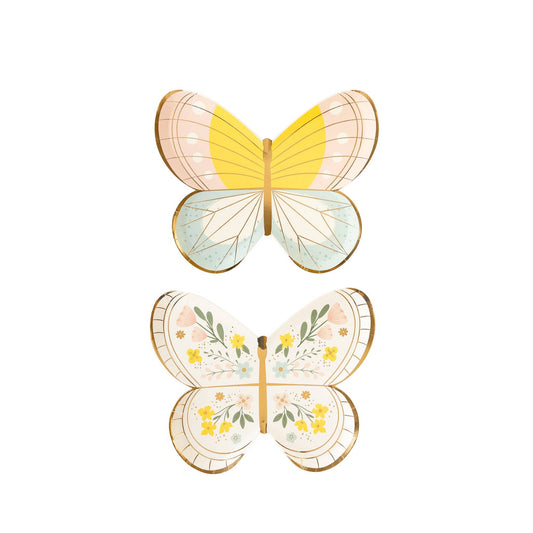 Scalloped butterfly design party plate, ideal for parties across Canada, including Toronto.