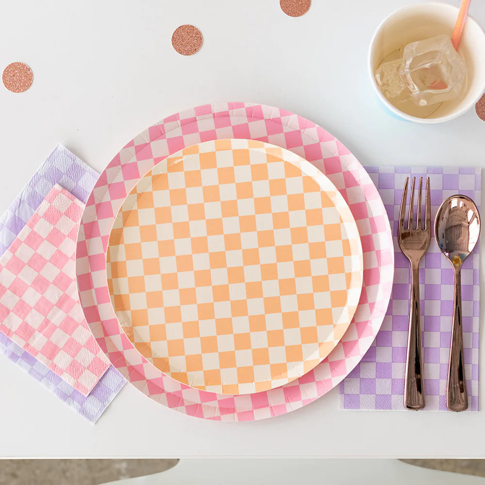 checkered pink dinner plates by Jollity & co. pack of 8 paper plates