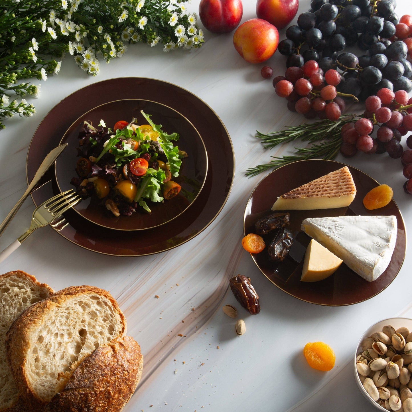 TRUFFLE BROWN & GOLD ROUND REUSABLE DESSERT PLATES | 10 PIECES