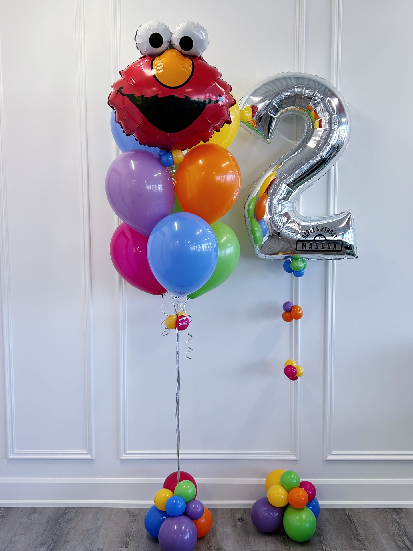 Elmo helium balloon bundle