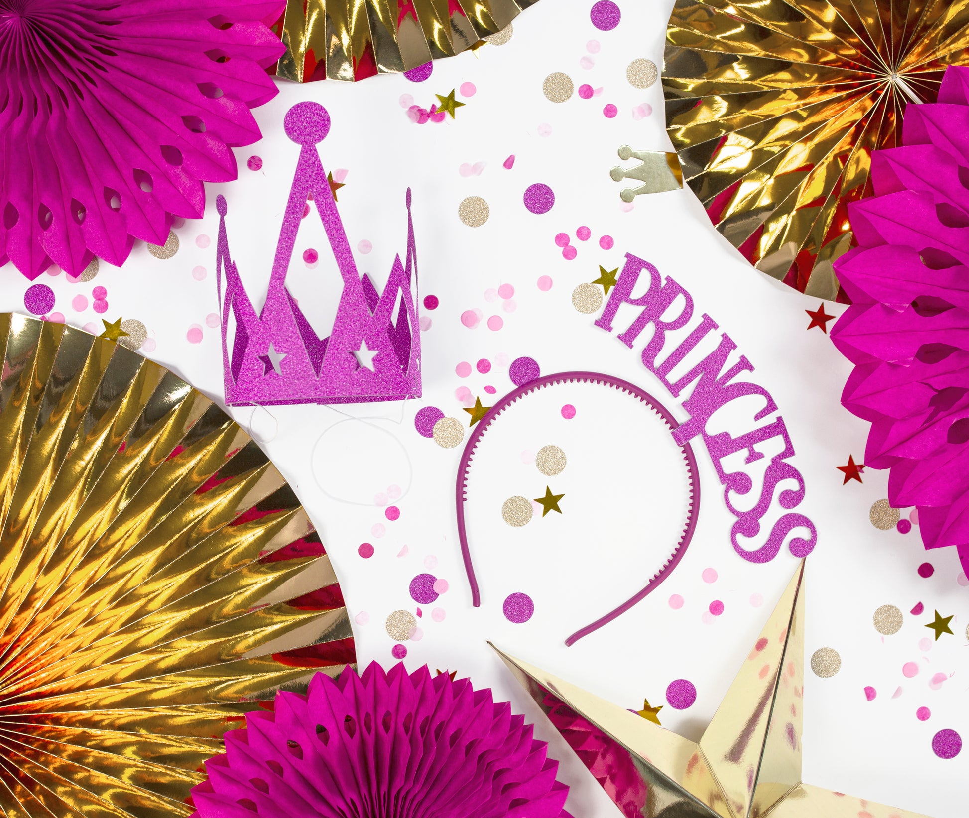 Gold star confetti styled with pink and gold princess party decorations, available in Toronto with Canada-wide shipping.