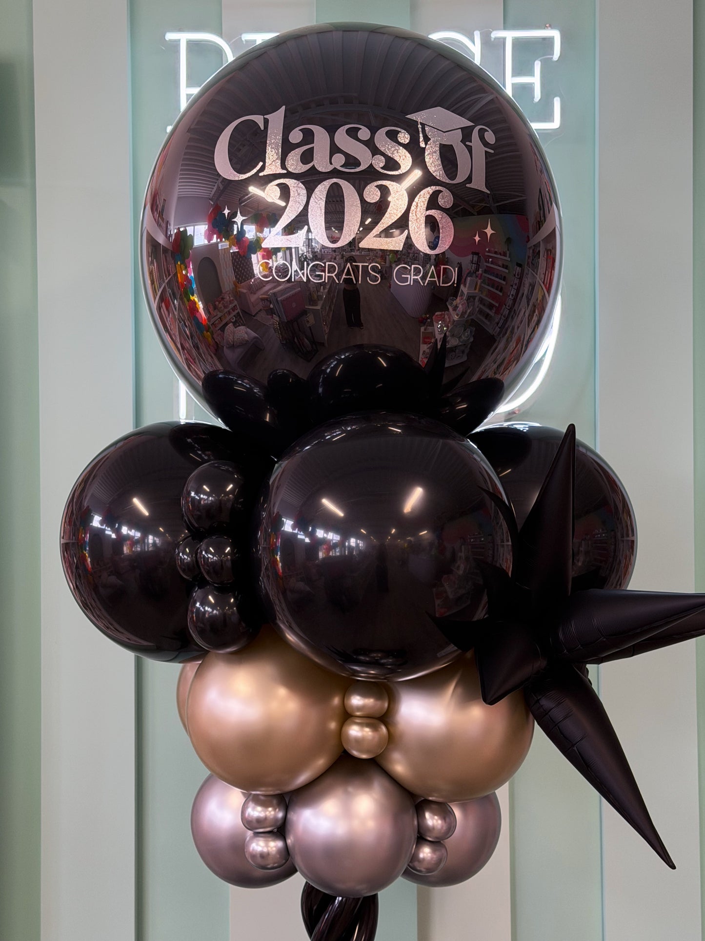 CUSTOM GRADUATION BALLOON TOWER