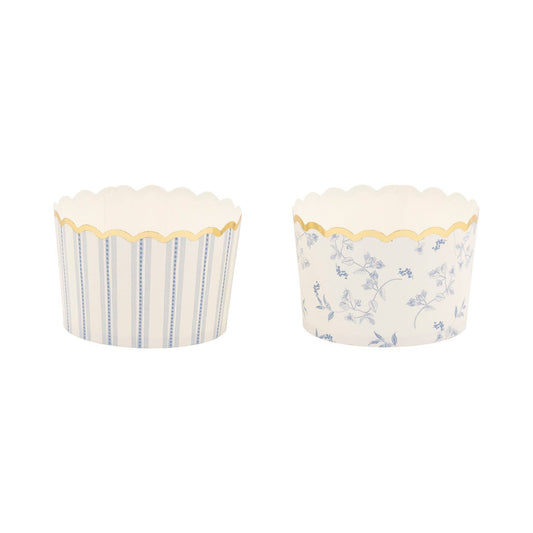 Jumbo floral stripe baking cups with gold foil detail in pastel blue and pink, ideal for baking party treats in Toronto.