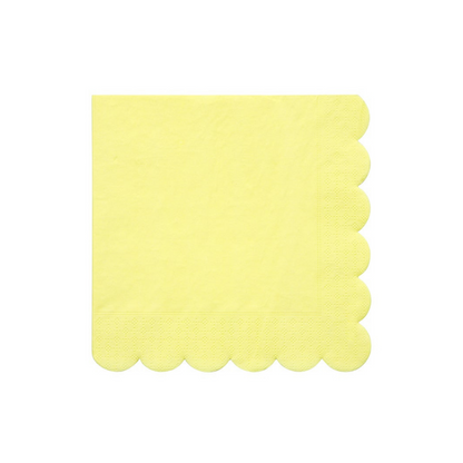 pale yellow napkins with scalloped edge