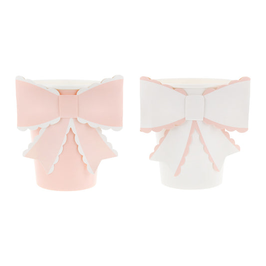 Toronto party shop scalloped bow cups by Meri Meri. Soft pink, scalloped edges and 3D bow detail. Perfect for showers and birthdays. Ships across Canada.