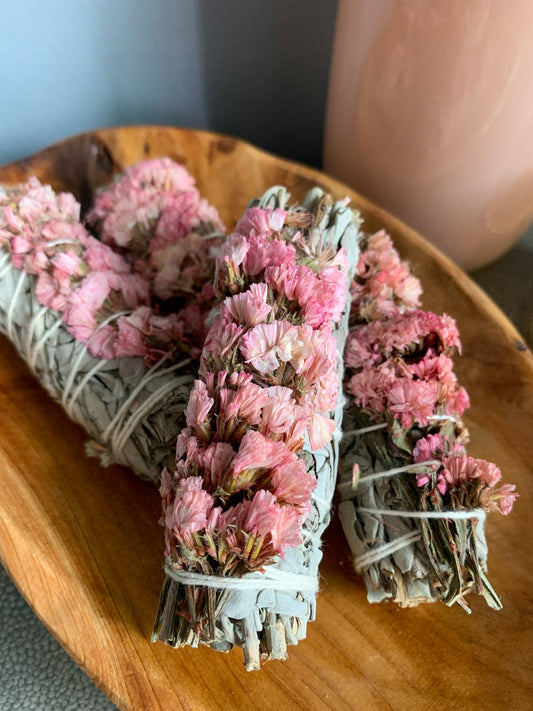 PINK STATICE FLOWER WHITE SAGE SMUDGE WAND
