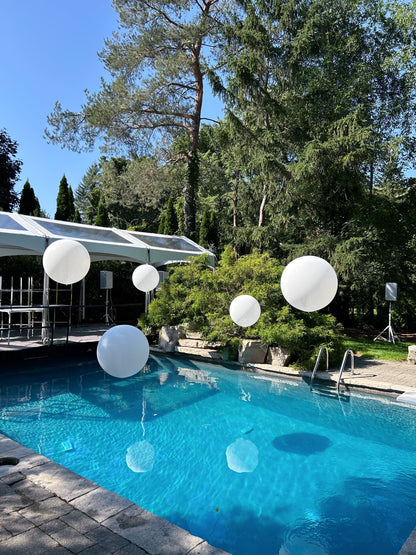 POOL BALLOONS