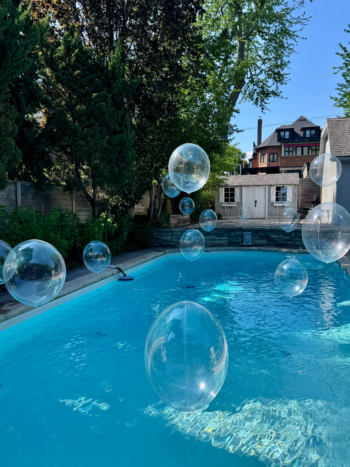 POOL BALLOONS