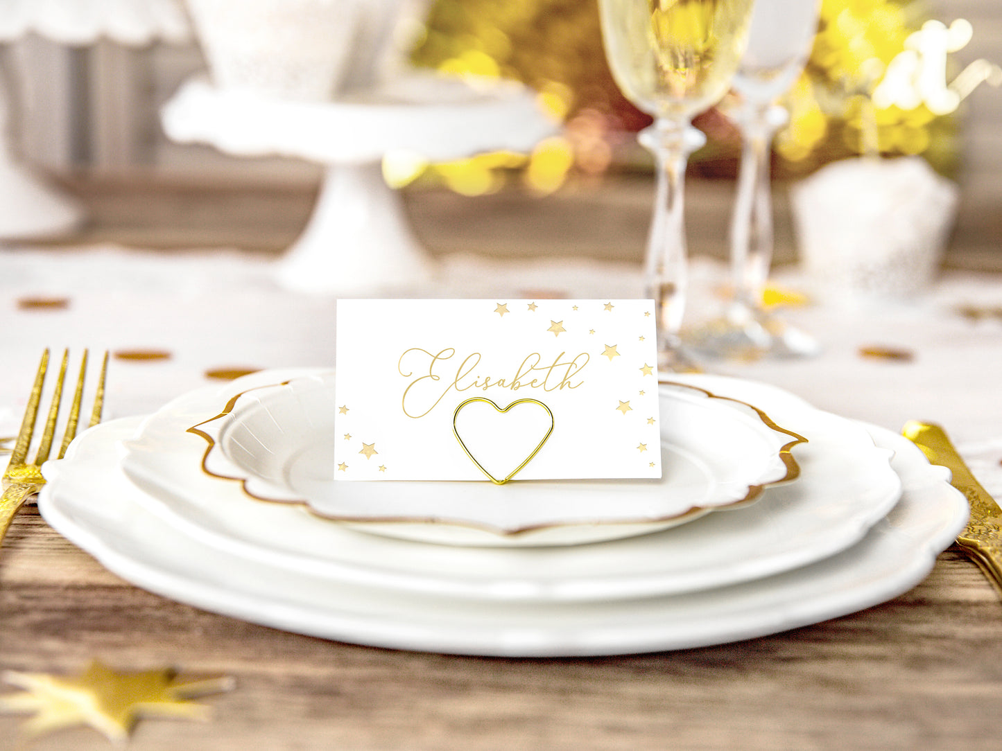 white and gold place cards - gold foil stars 