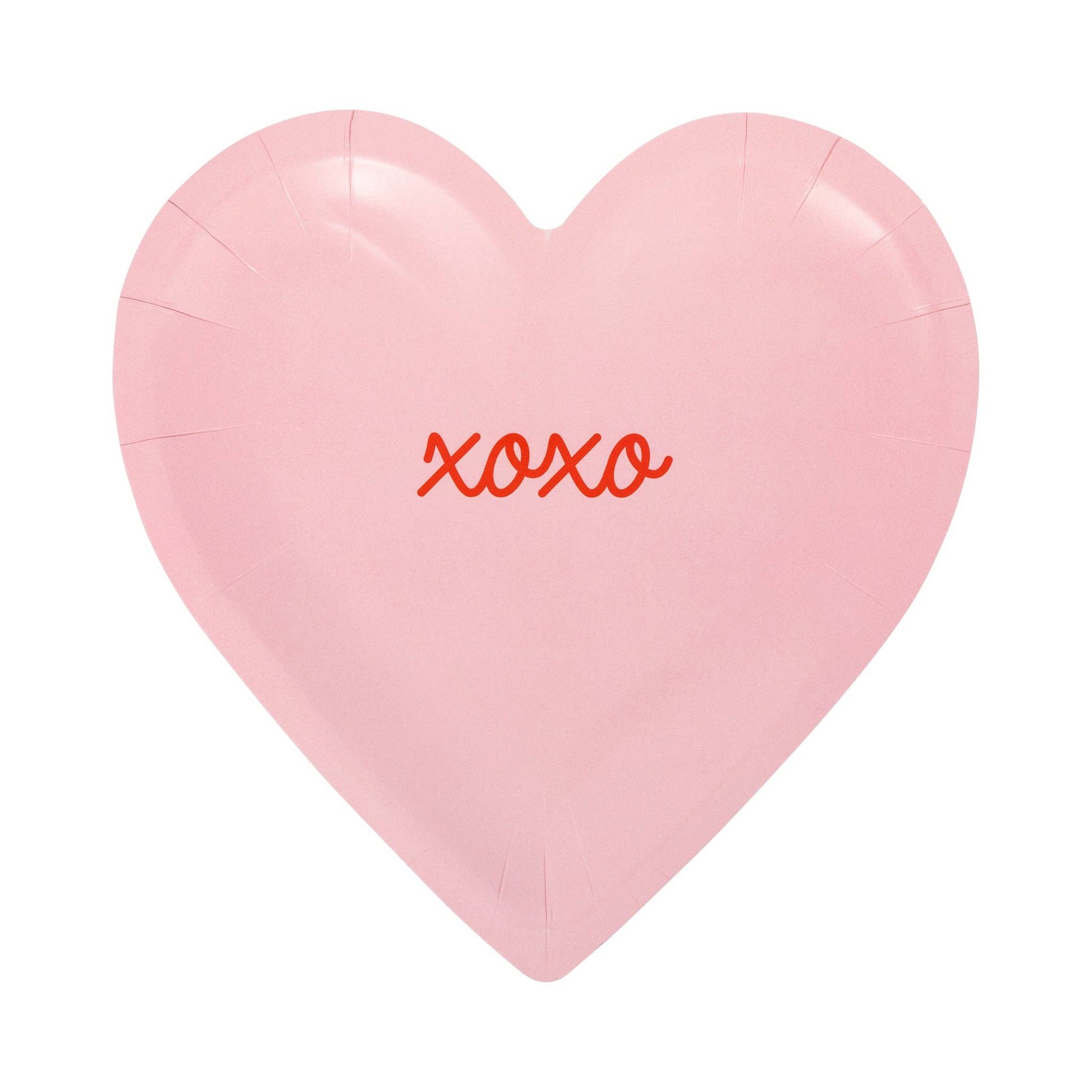 Pink heart-shaped Valentine plate with “xoxo” lettering, sold in Toronto at Confetti My Party