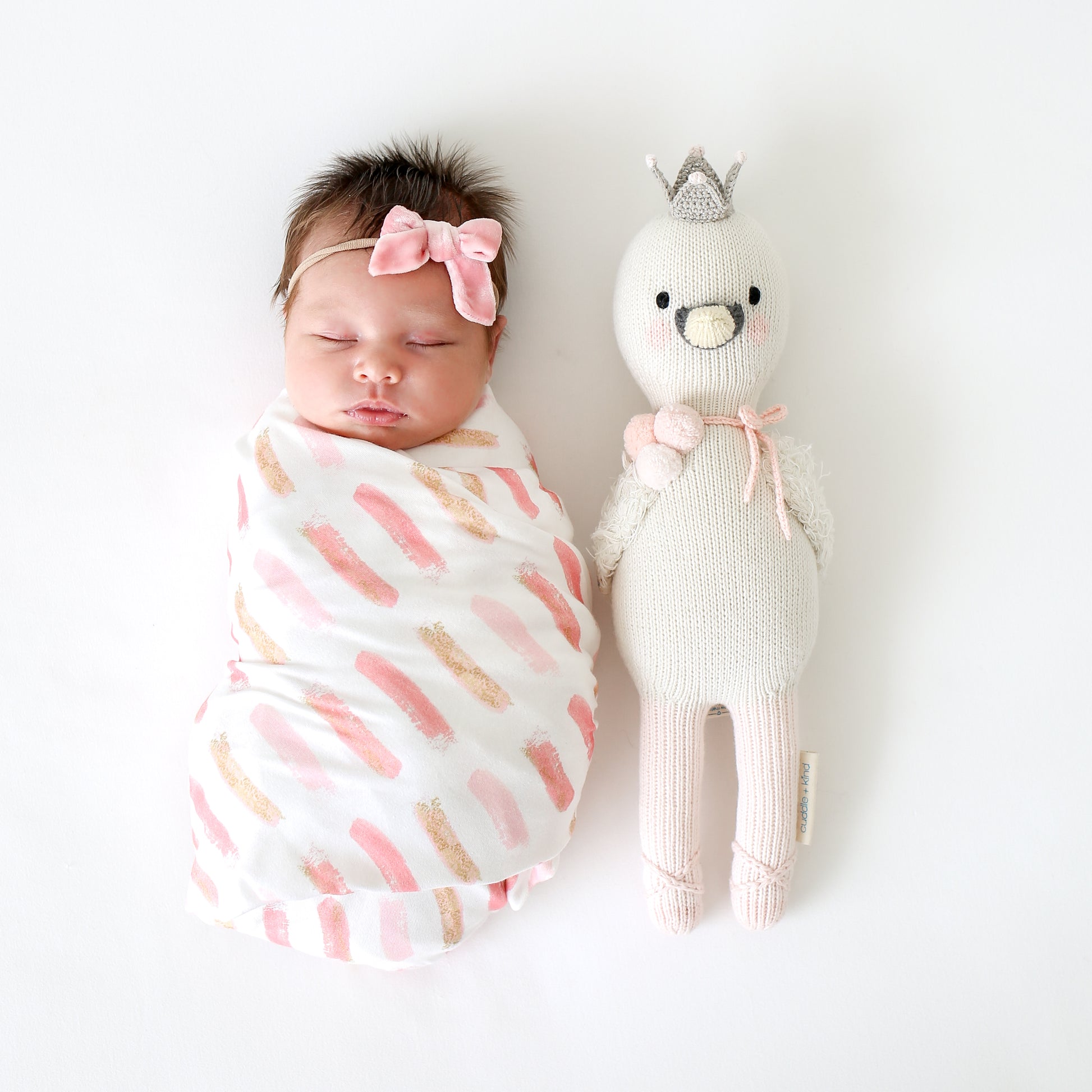 Harlow the swan by cuddle + kind