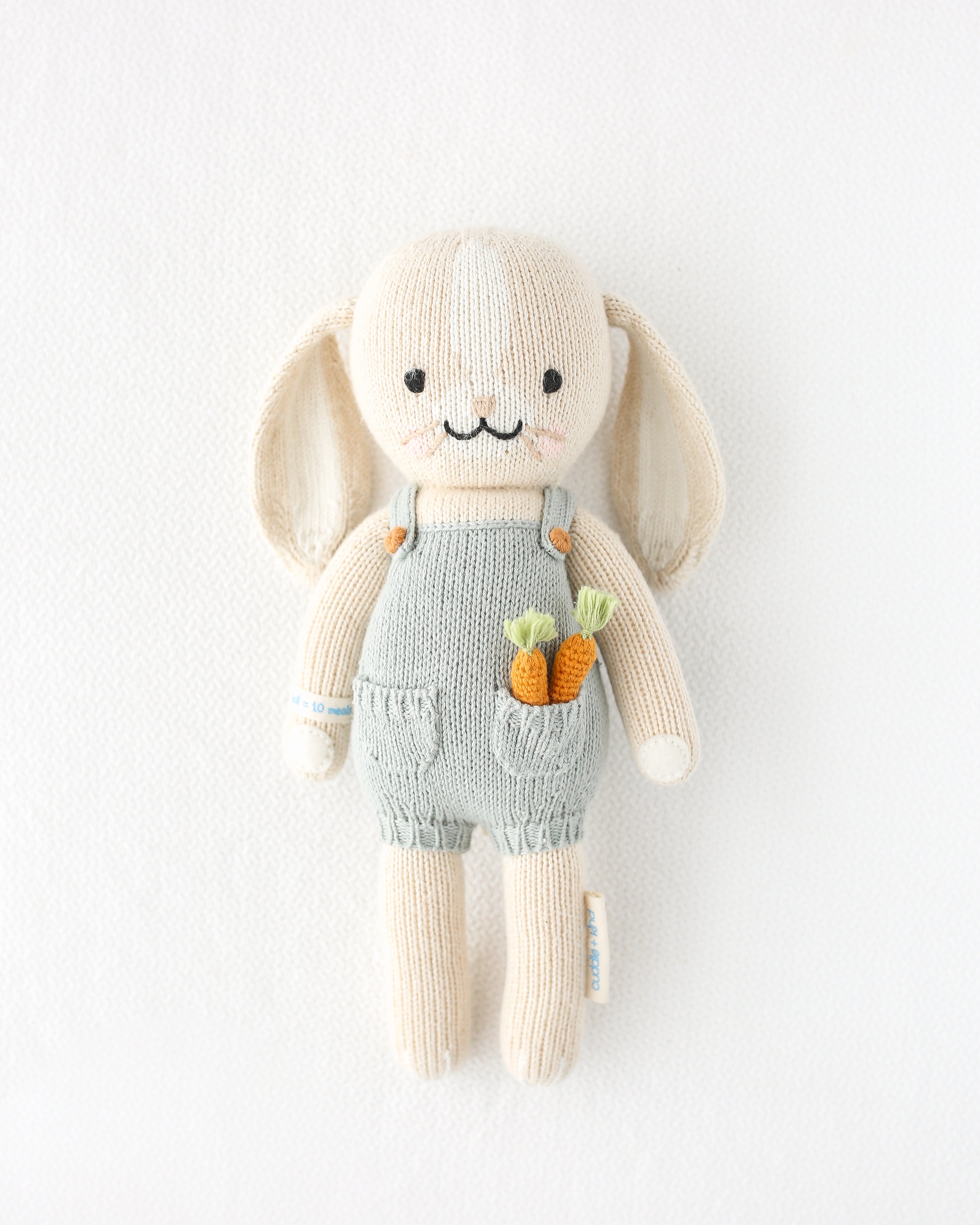 HENRY THE BUNNY BY CUDDLE + KIND – CONFETTIMYPARTY