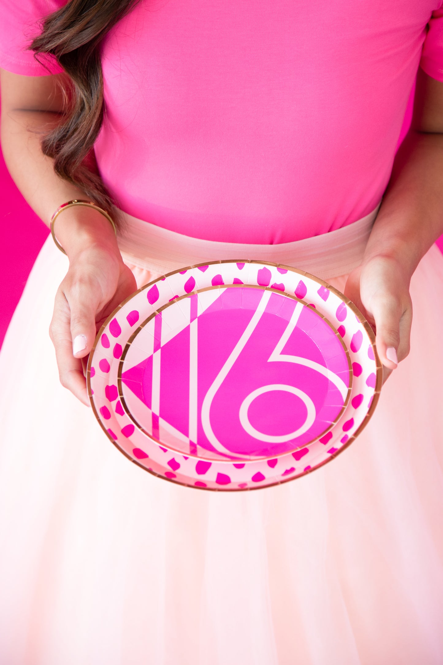 sweet 16 dessert plate with pink spotted dinner plate